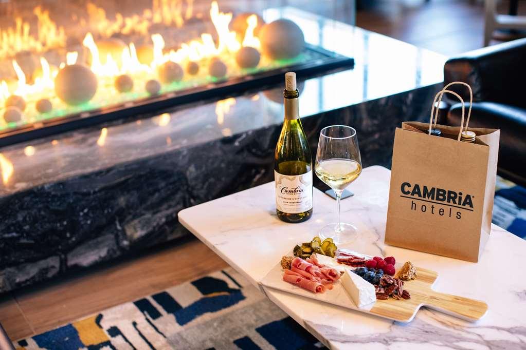 Cambria Hotel Manchester South Windsor Ristorante foto