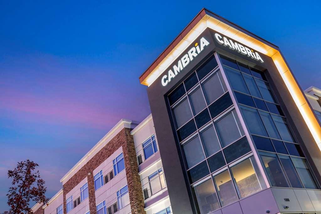 Cambria Hotel Manchester South Windsor Esterno foto