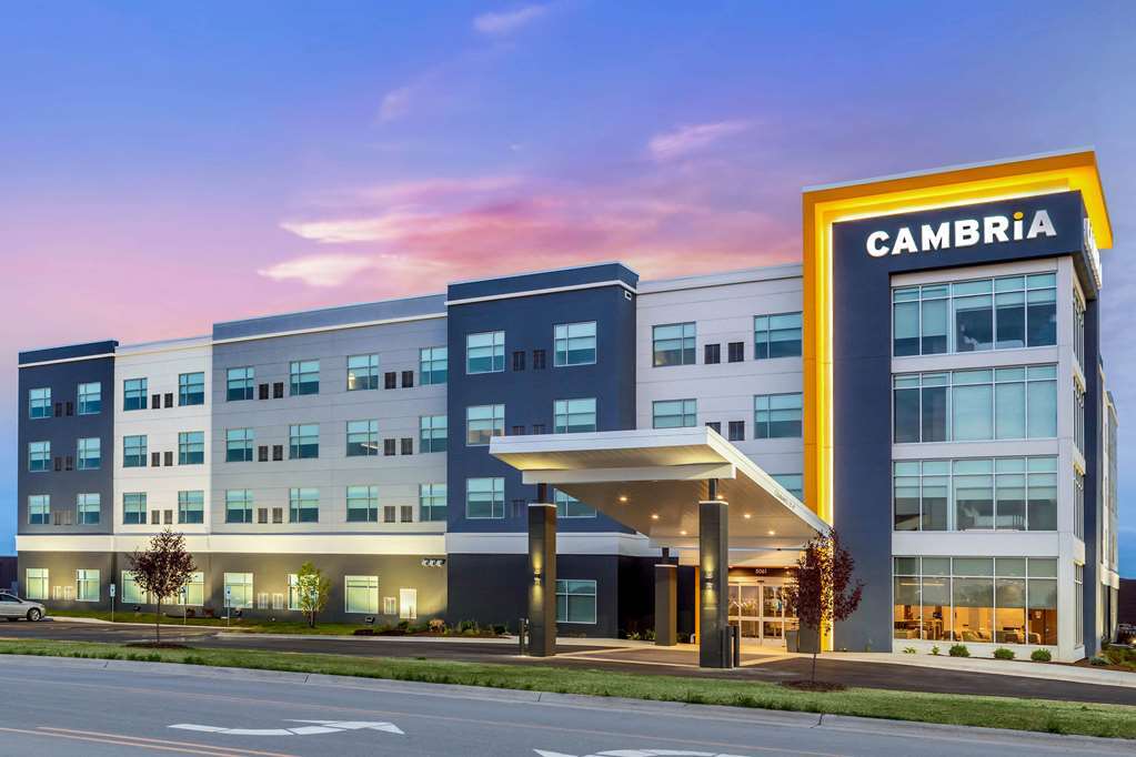 Cambria Hotel Manchester South Windsor Esterno foto